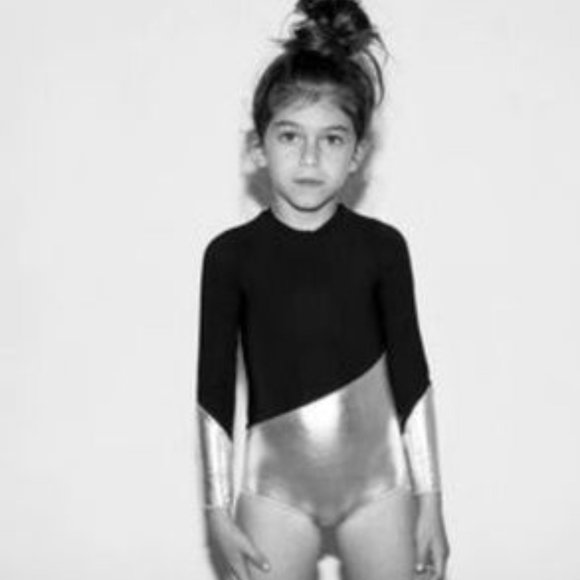 nununu Other - nununu Long Sleeve Rashguard Swimsuit